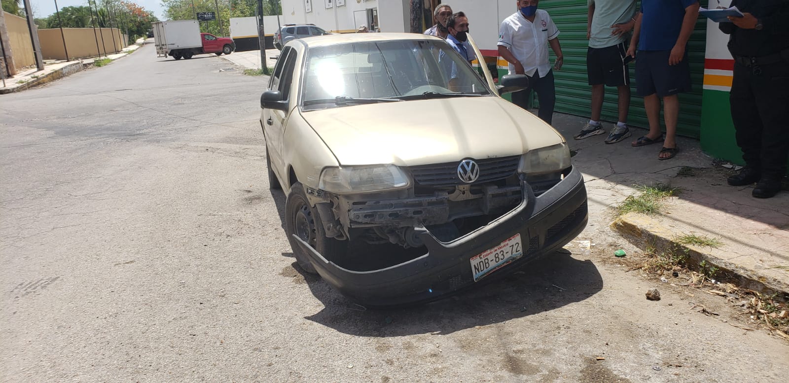 Por falta de precaución provoca accidente en la colonia Militar