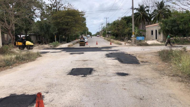 Arranca programa de bacheo en Felipe Carrillo Puerto