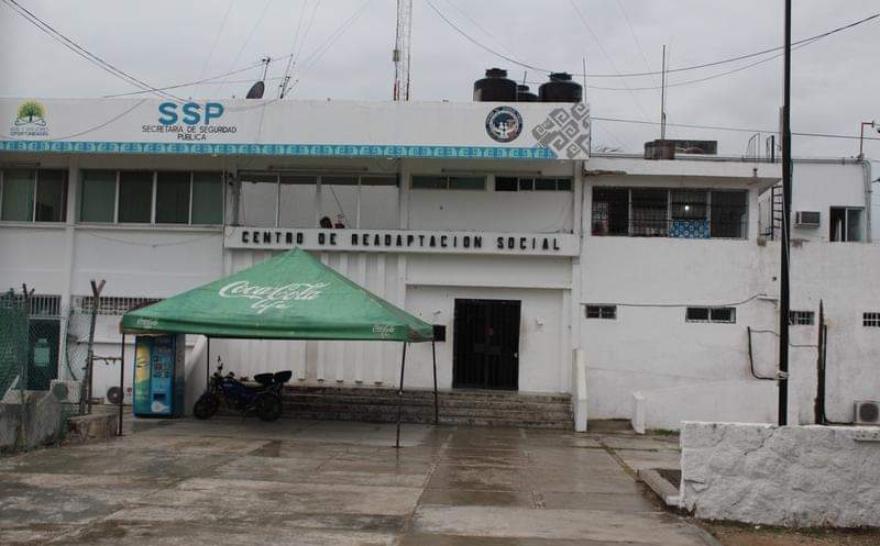 Vacunan a reos de Chetumal contra el Coronavirus