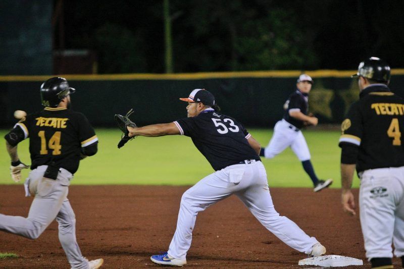 Leones de Yucatán superan 7-3 a los Tigres de Quintana Roo en Cancún