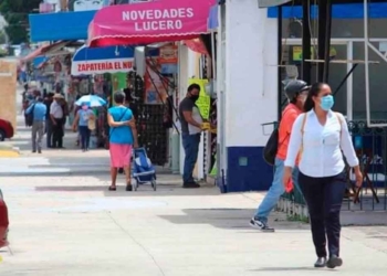 Presidente de CANACO Chetumal pide apoyo a ciudadanía para no volver al semáforo rojo, pues «sería fatal para la economía»