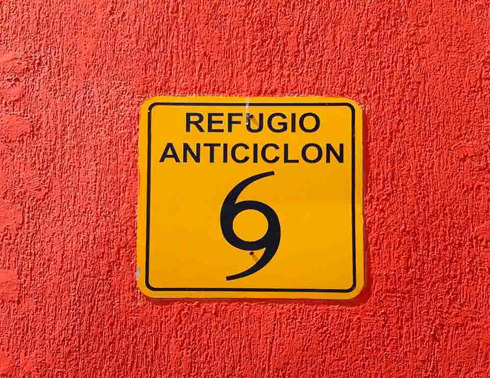 Promueven en Tulum medidas de prevención por huracanes en el sector empresarial