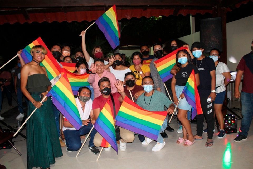Activista LGBT+ carrilloportense celebra Día Internacional de esa comunidad