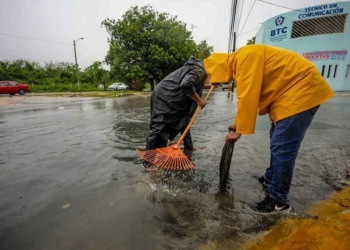 Activan “Operativo Tormenta” en Cancún para enfrentar fuertes lluvias