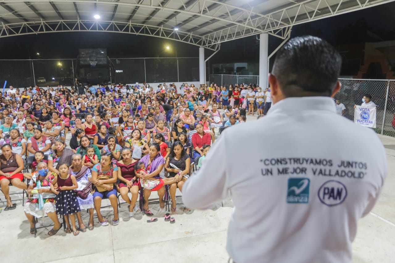 Las comisarías firmes con Alfredo Fernández