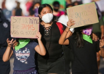 Activista critica iniciativa panista por violentar los derechos de las niñas y adolescentes víctimas de violación
