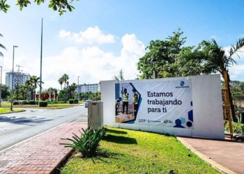 Aguakan invierte más de $12 millones para renovar red sanitaria en zona hotelera de Cancún