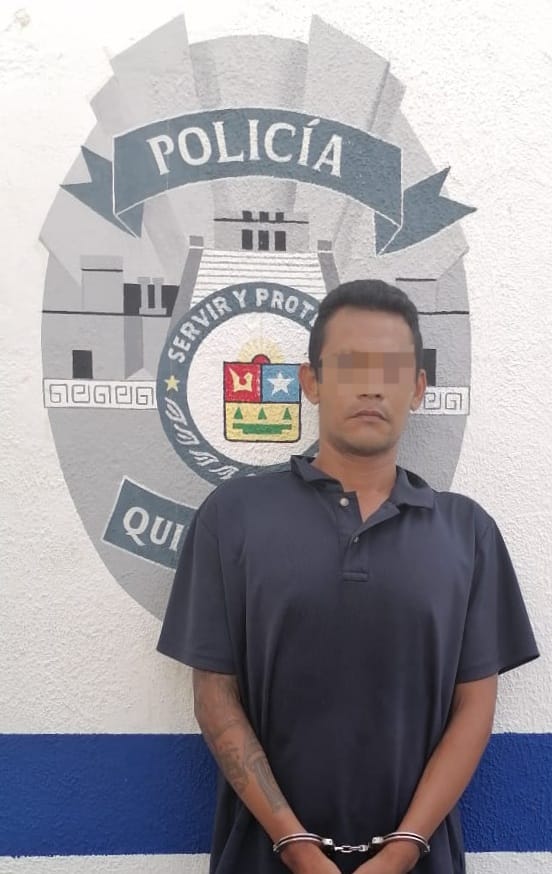 Detenido en Tulum motociclista con arma de fuego abastecida con 14 cartuchos útiles