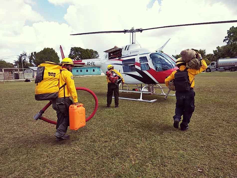 Quintana Roo mantiene un solo incendio forestal en el municipio de Bacalar