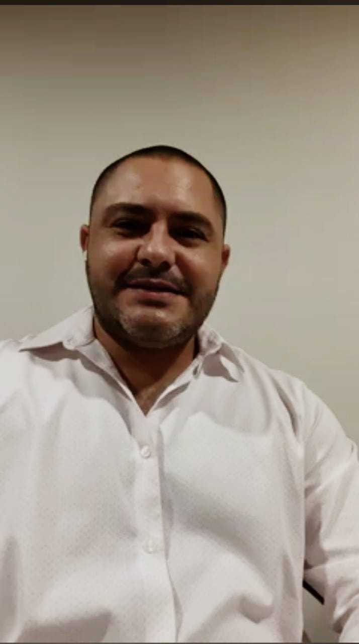 Aclara Issac Jánix que no pierde candidatura, admite que sí fue sancionado