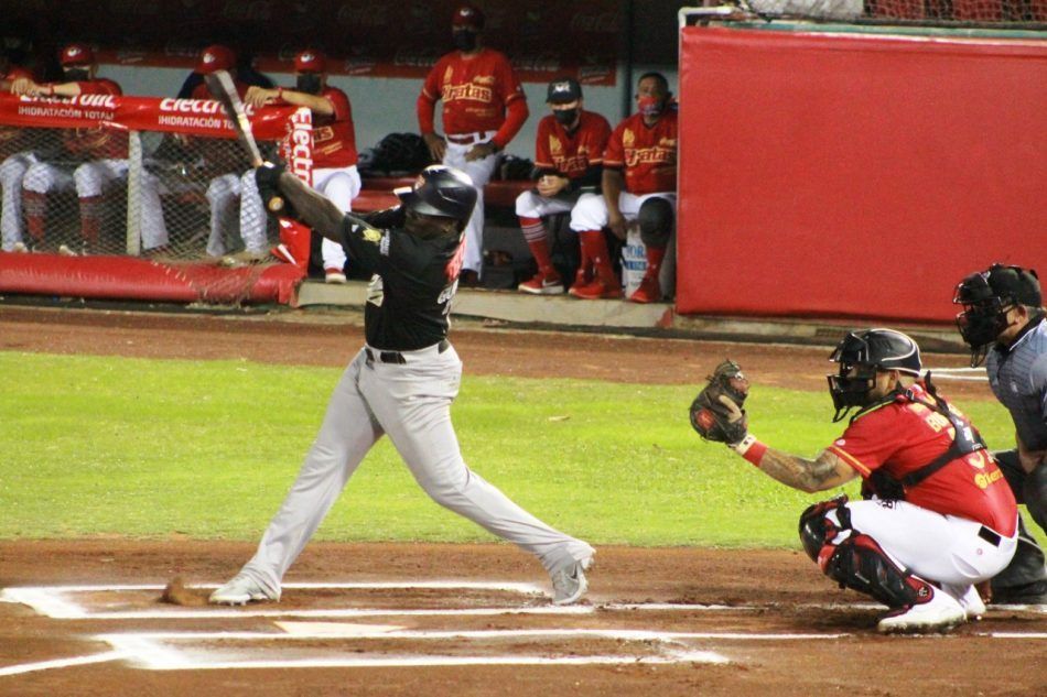 Tigres supera 6-4 a Piratas en Campeche