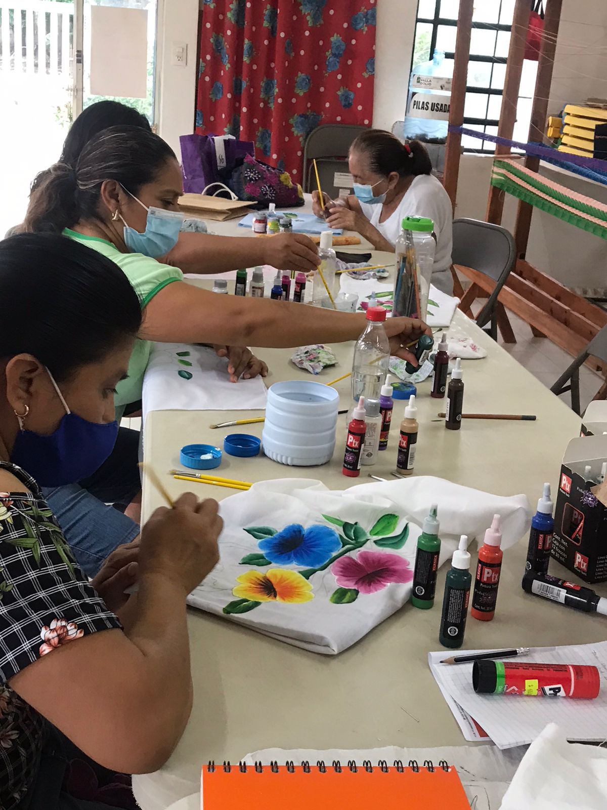 Ocuparse, aprender y salir adelante, la finalidad de los talleres del DIF Municipal