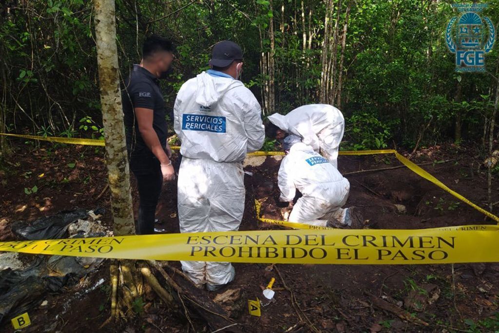 De pareja quintanarroense; 2 de los cuerpos encontrados en zona selvática de Cancún; FGE