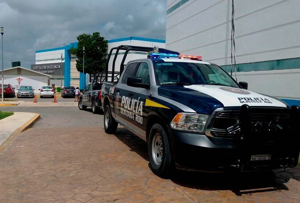 Balean a sujeto que se encontraba afuera de tienda de conveniencia en Cancún