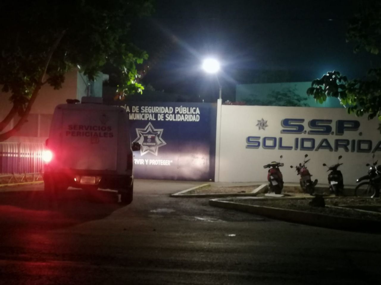 Detenido muere en separos de la policía Playa del Carmen, esperaba llegada de ambulancia