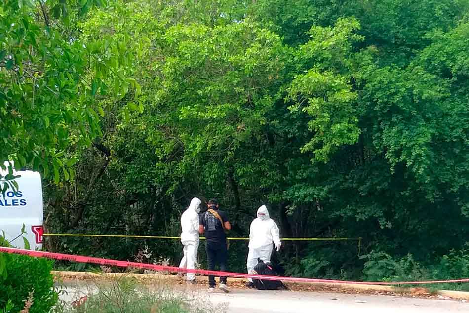 Encuentran dos cuerpos en límites de Cancún y la parte continental de Isla Mujeres