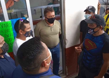 Liberan a Secretario General del Ayuntamiento de Lázaro Cárdenas, retenido por ex empleados