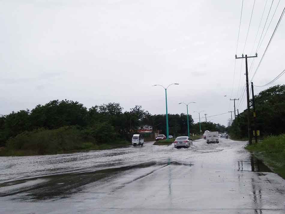 Lluvias del fin de semana golpearon más intensamente a Cancún que a Chetumal