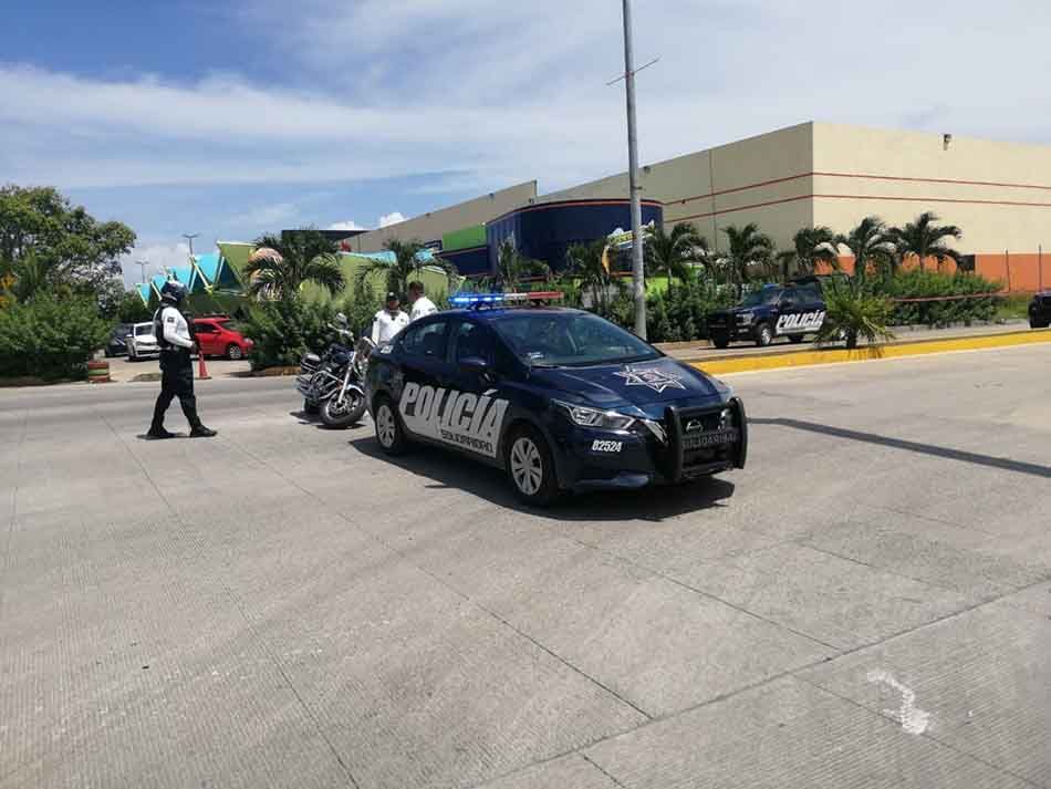 Persecución policial en Playa del Carmen termina con un detenido al parecer iba armado
