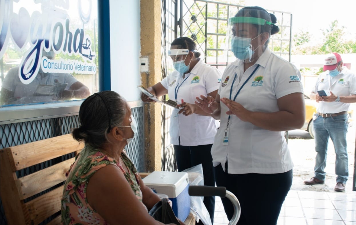 Programa “Médico en Tu Casa” mantiene servicios de salud accesibles a quintanarroenses vulnerables