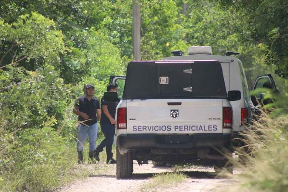 Son dos cuerpos los “encajuelados” en auto estacionado en colonia de Playa del Carmen