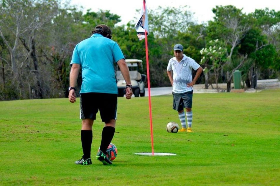 Quintanarroenses se preparan para participar en Ia Supercopa Nacional de Footgolf en Cabo San Lucas