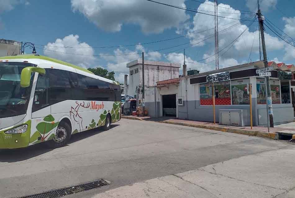 Ayuntamiento cambia accesos para autobuses de pasaje en Felipe Carrillo Puerto para proteger a la población