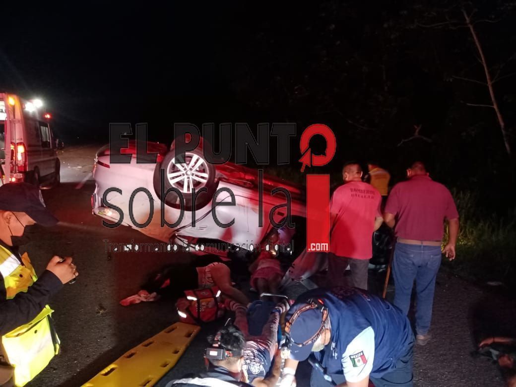 Carreterazo en Bacalar, dos muertos