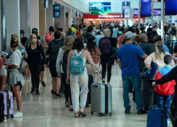 El aeropuerto de Cancún, con 460 operaciones para este día