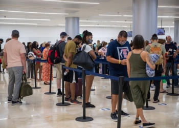 El aeropuerto de Cancún queda este día a 20 operaciones de las 500