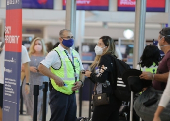 El aeropuerto de Cancún, con 447 operaciones para esta jornada y una conexión a 35 destinos en el extranjero