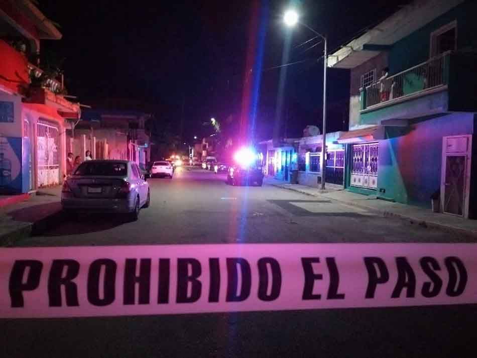 Asesinan a balazos a tabasqueño en Playa del Carmen