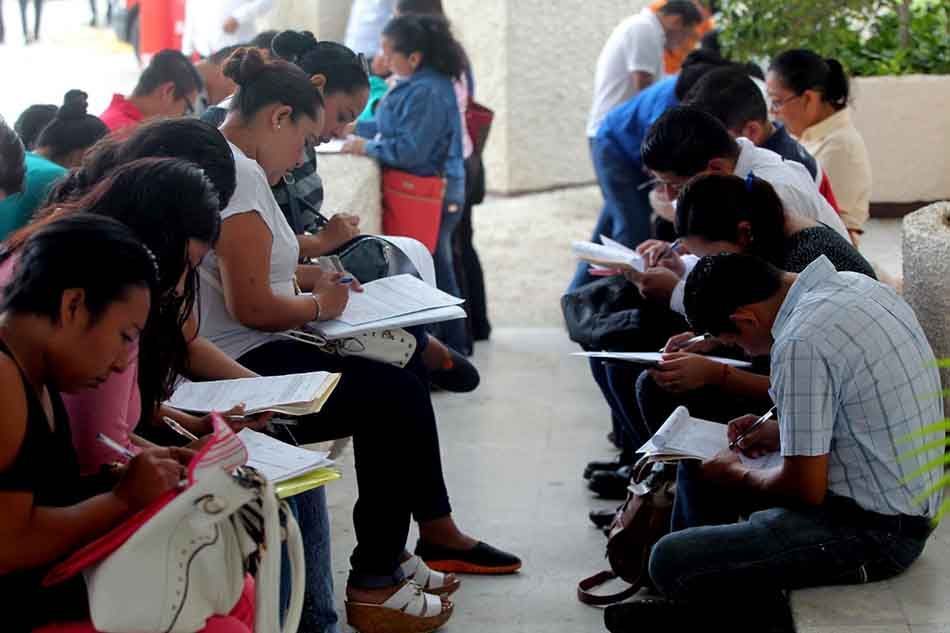 Menos del 10 por ciento de población en edad de trabajar tiene empleo digno en el sur de México