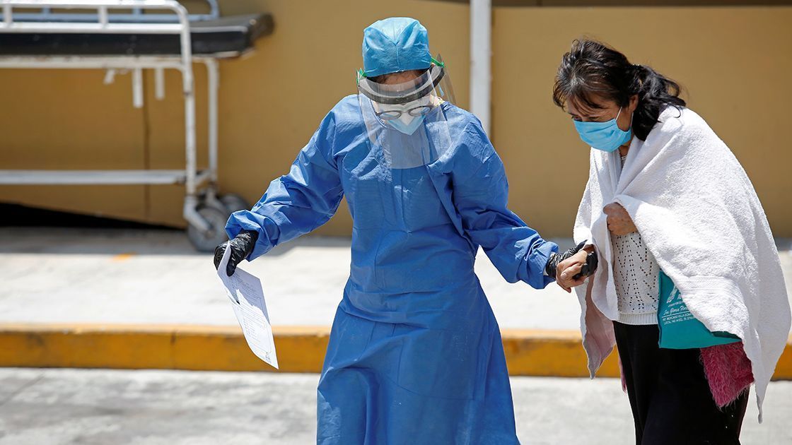 AMLO abandona a pacientes de COVID-19 en Quintana Roo