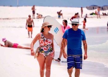 Sectur mantiene expectativa de que visitarán Quintana Roo en el verano más de 3 millones de turistas