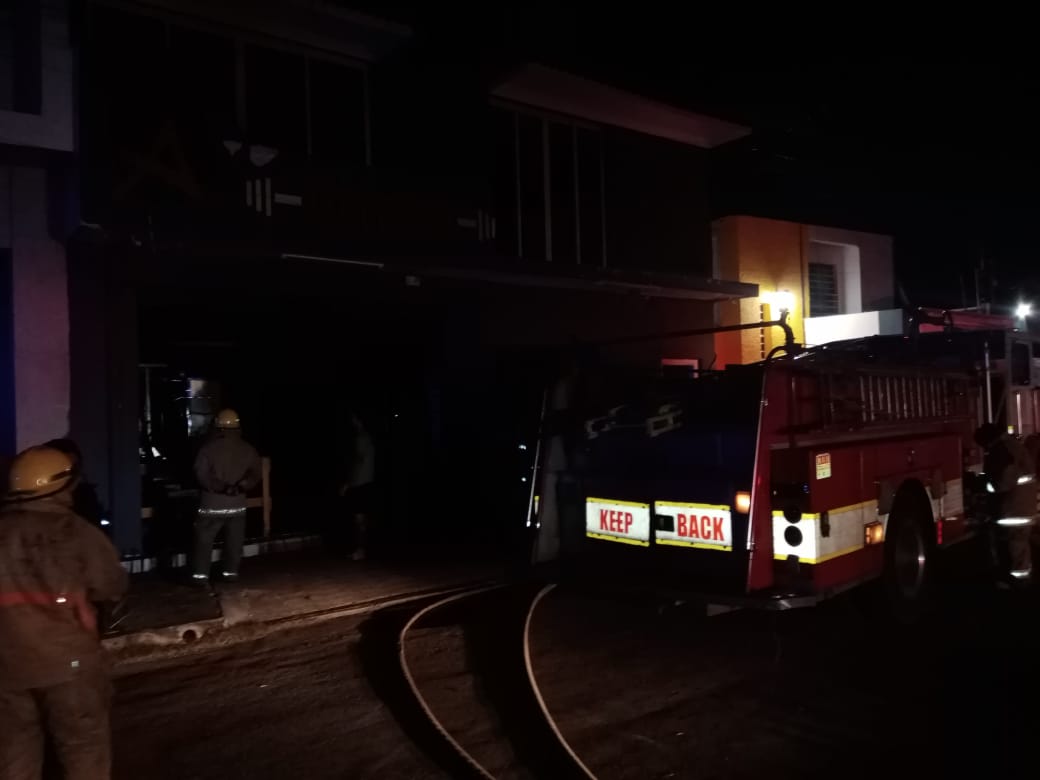 Se incendia gimnasio en la Bugambilias