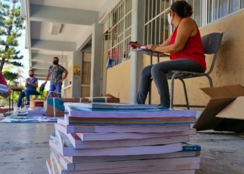 Padres de familia reiteran rechazo de los libros de texto gratuitos al ser con tendencias ideológicas y cuestionan a López Obrador de su anuncio a las clases presenciales