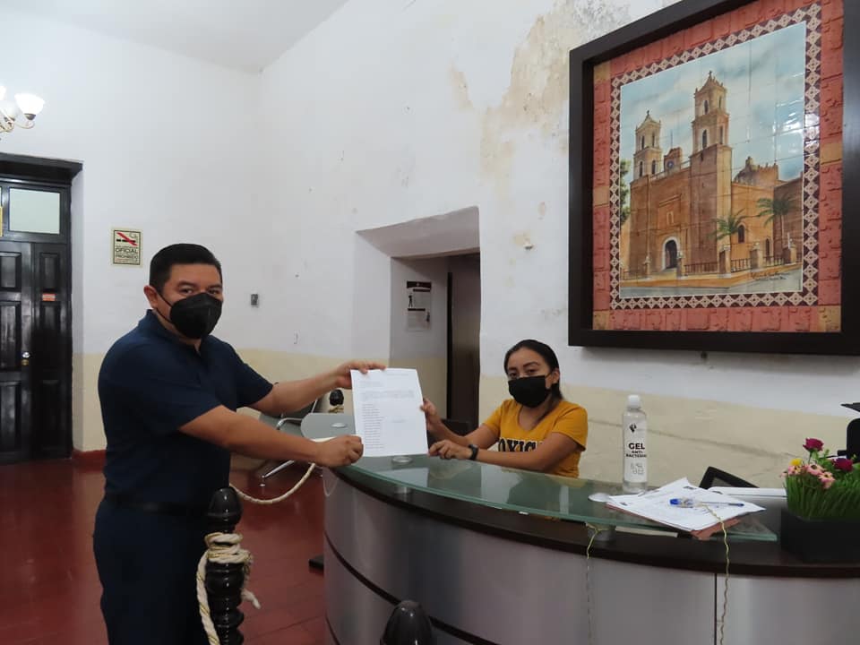 Primera visita del alcalde electo, Alfredo Fernández Arceo, a Palacio Municipal