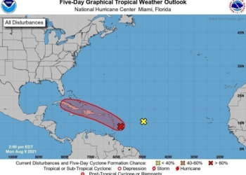 Zona de baja presión mantiene alta probabilidad de convertirse en un sistema tropical: Adrián Martínez Ortega