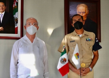 Destaca Semar playas limpias de algas en Quintana Roo y anuncian reinstalación de barreras sargaceras retiradas por “Grace”