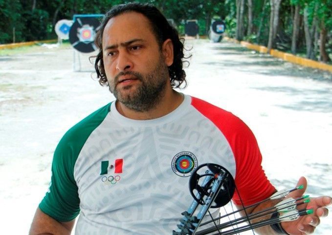 Arquero Omar Echeverría última detalles antes de partir a su cita olímpica en Tokio