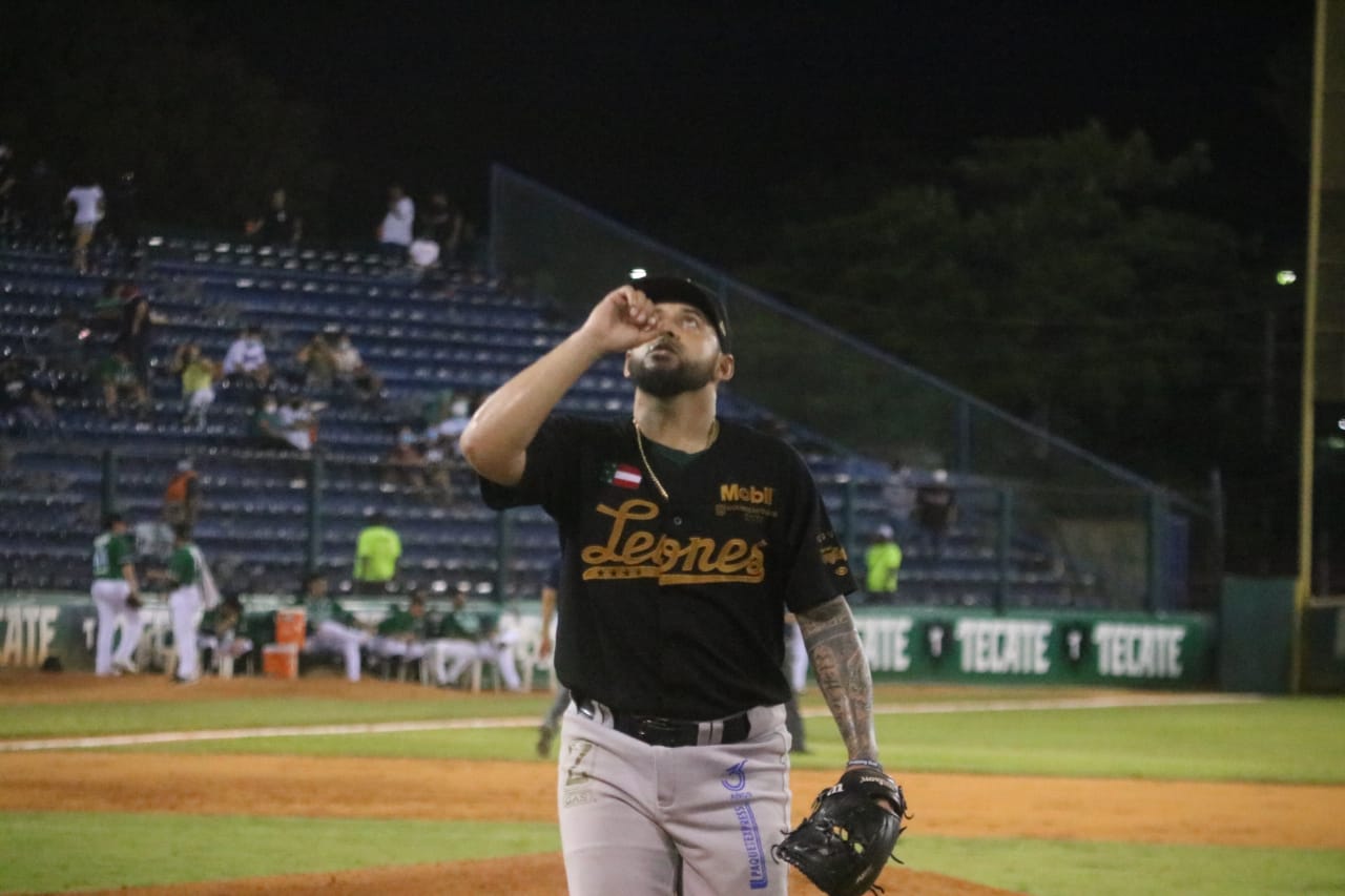 Cátedra monticular de Yoanner Negrín nivela la serie con baño de cal a Tabasco
