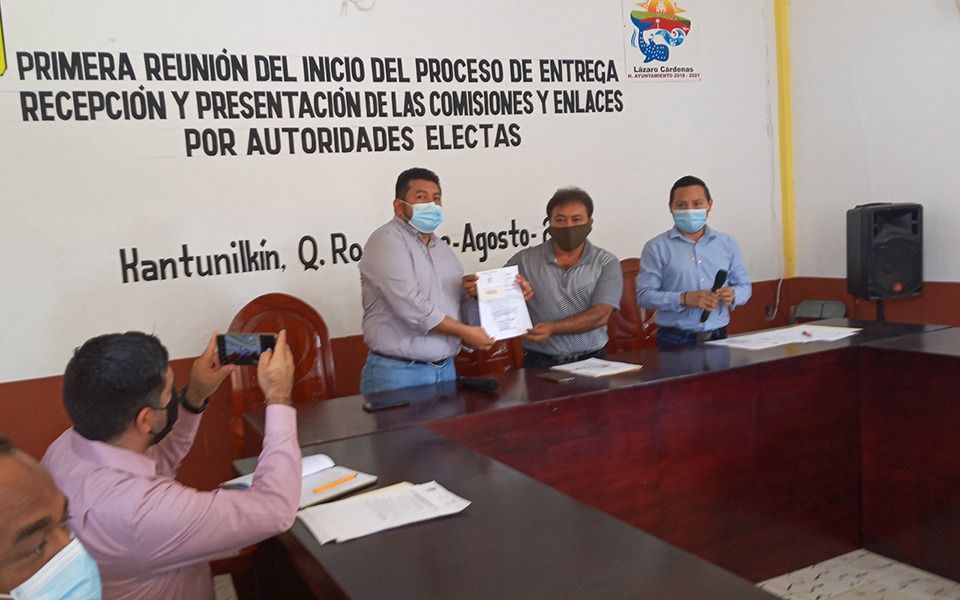 Edil electo de Lázaro Cárdenas inicia entrega recepción reconociendo aciertos del actual ayuntamiento y descartando revanchismos