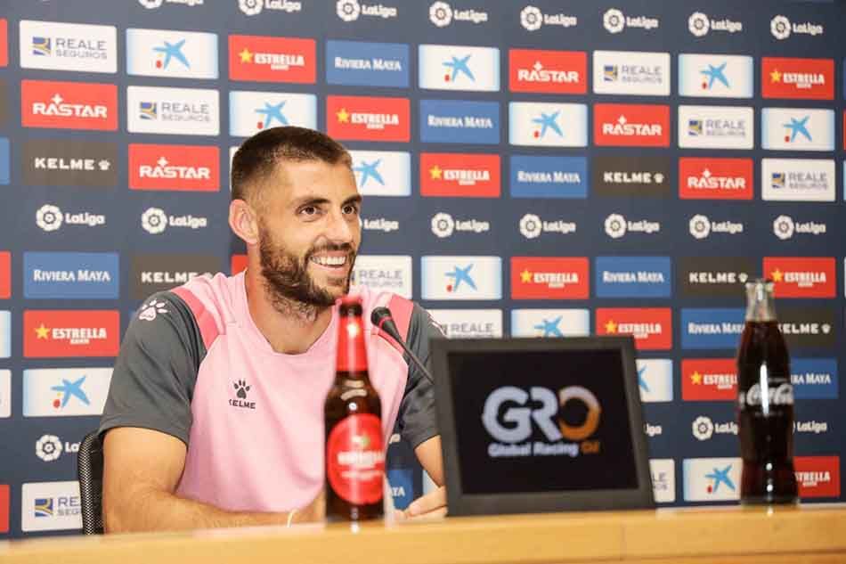 Espanyol de Barcelona regresa a la Primera División del futbol de España y tendrá publicidad de la Riviera Maya al frente de su playera