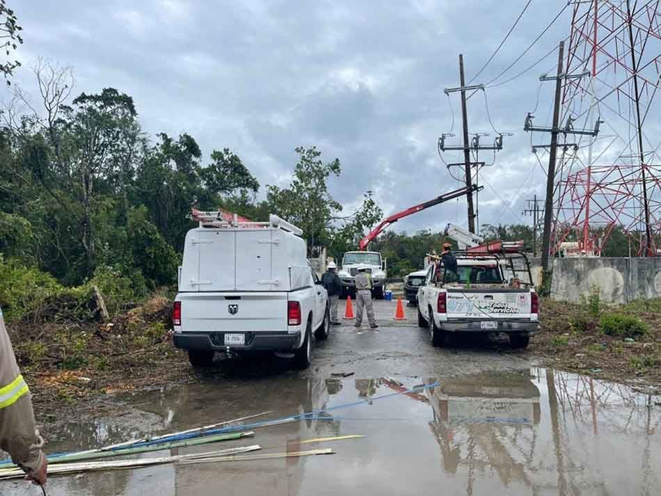 Evalúan daños y trabaja para restablecer servicio de agua potable en municipios impactados por huracán “Grace”