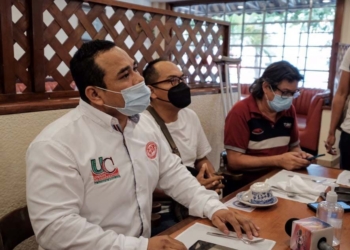 Mototaxistas de Cancún piden a las autoridades legalizar el servicio que ofrecen