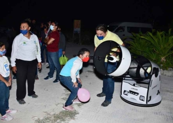 Difunden científicos conocimiento sobre presencia de murciélagos y constelaciones en Cozumel