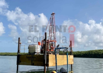 Por “Grace” resguardan maquinaria que realiza estudios para construir puente en la laguna Nichupté de Cancún
