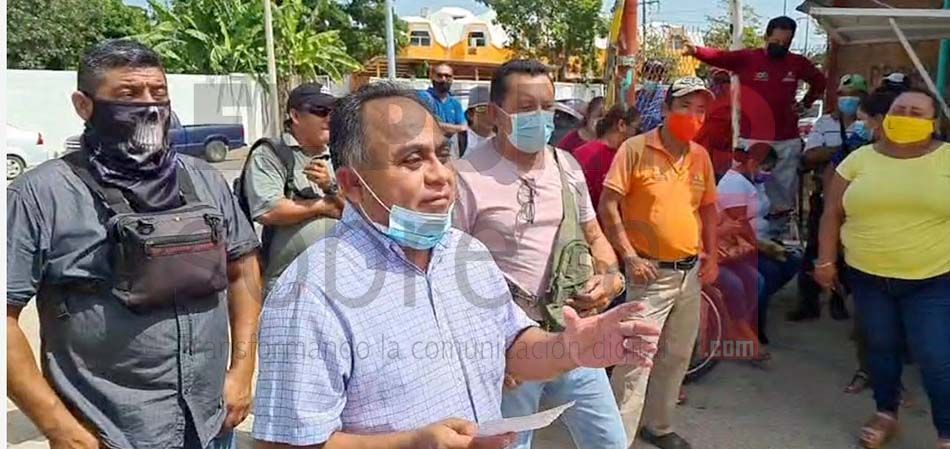 Protestan empleados municipales de Othón P. Blanco por falta de pagos y prestaciones