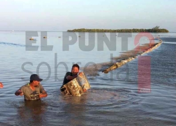Reparan daños ocasionados por huracán “Grace” en línea submarina que lleva agua potable a Holbox